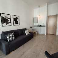 Inwestycyjne mieszkanie w kamienicy, CENTRUM