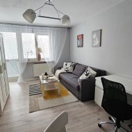 Przytulna kawalerka  z balkonem ul. Chodźki 