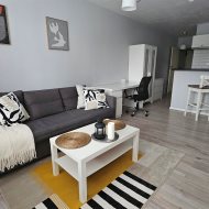 Przytulna kawalerka  z balkonem ul. Chodźki 