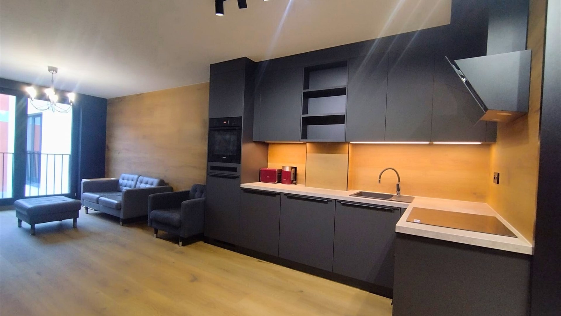 Nowoczesne mieszkanie 46 m² – Wieniawska 11