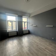 Lokal do wynajęcia – ul. 3 Maja | 75 m²
