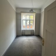 Lokal do wynajęcia – ul. 3 Maja | 75 m²