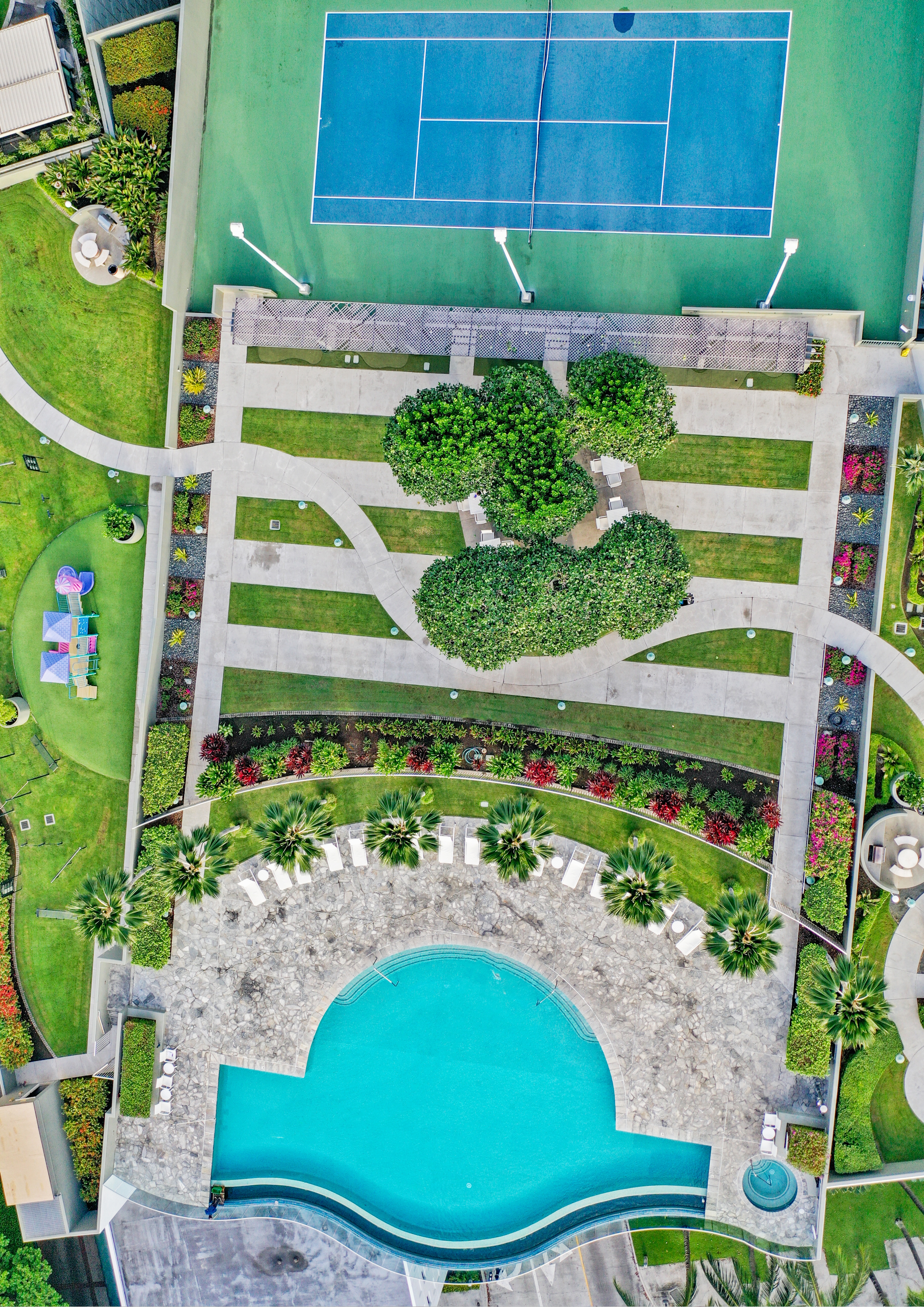 Amenities & community